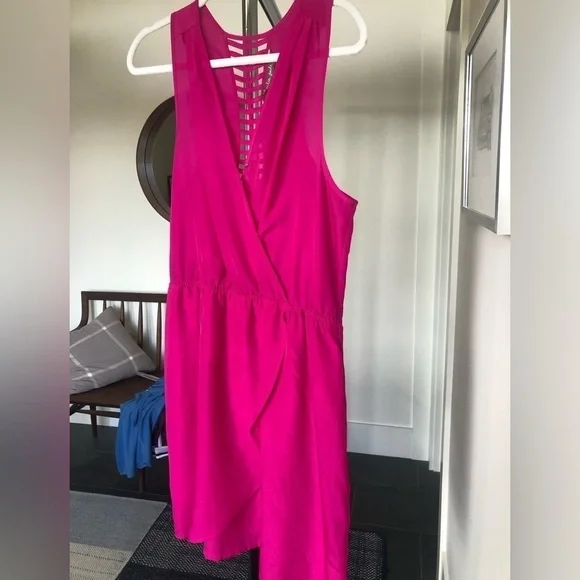 Pink Charlie Jade Women’s Faux Wrap Dress sz 10 - Picture 2 of 6